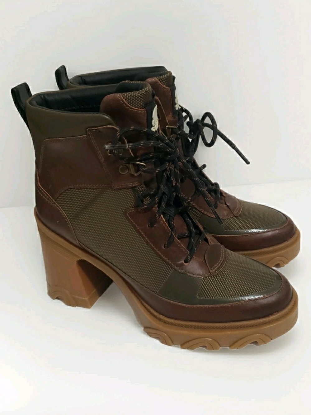 Sorel Brex Heel Lace Waterproof Boots Womens 8.5 Brown Olive NL4354-242 Well Kep